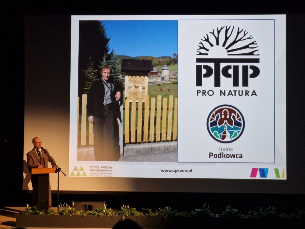 Wojciech Sanek, first director of the Centre, presenting cooperation with PTPP "pro Natura"